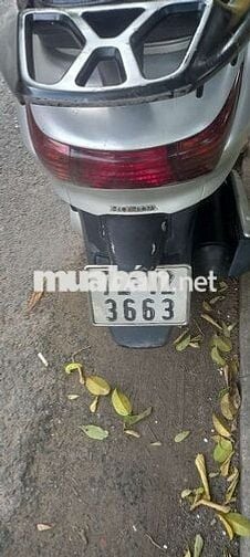 HONĐA LEAD MÁY CỰC NGON BAO ÊM CHẠY MẠNH KO KÊU HÚ