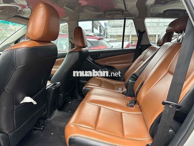 Toyota Innova E số sàn 7c GIẢM SÂU ĐÓN TẾT