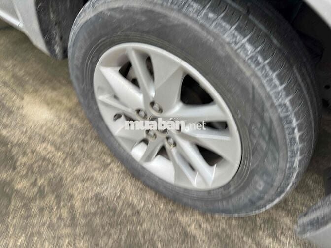 Toyota Innova E số sàn 7c GIẢM SÂU ĐÓN TẾT