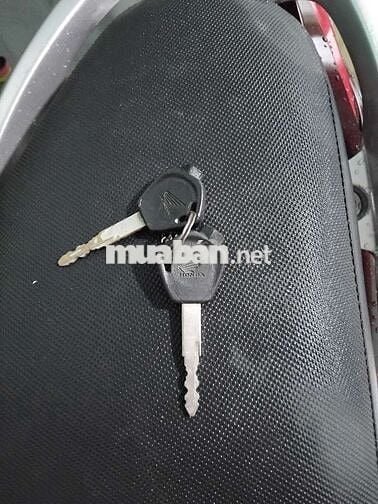 Vision 2012 bstp 9 nut.nâu 4D.xe đẹp giá tốt