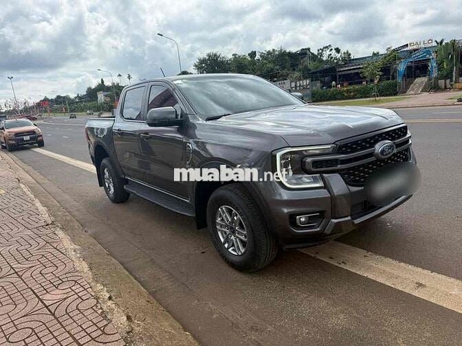 Ford ranger xls AT 4x4 sx 2024 một chủ từ đầu