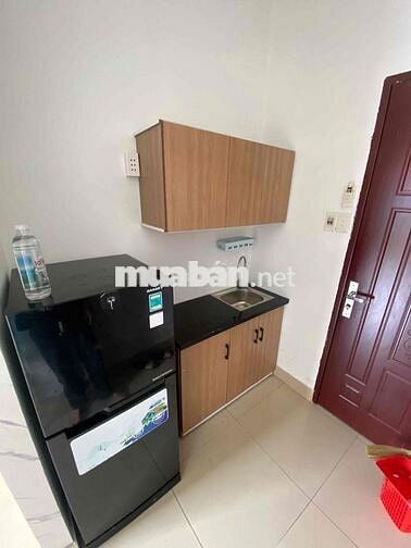 Căn hộ rộng 30m, mặt tiền tạ quang bửu, Q8. Full nội thất