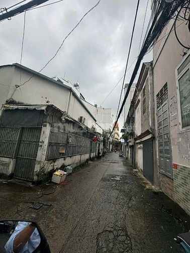 Bán đất trống hẻm 2 mặt tiền hẻm,4m, lộ giới hẻm 5m đường Nguyễn Xí P1