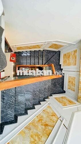 Bán Nhà 5 Tầng Mái Thái Đường Nguyễn Ảnh Thủ, Hẻm 8m Có Lề, 4.05*15m