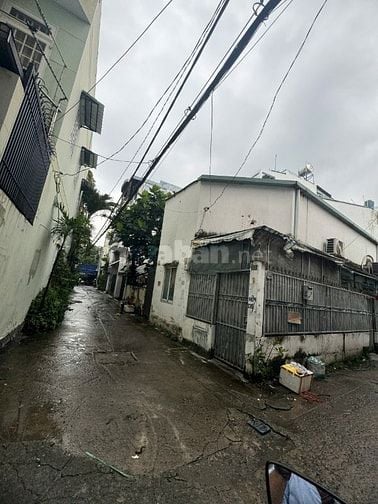 Bán đất trống hẻm 2 mặt tiền hẻm,4m, lộ giới hẻm 5m đường Nguyễn Xí P1