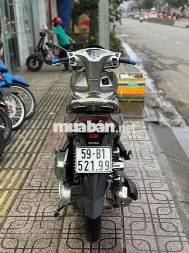Thanh lý HonDa Airblade 2017