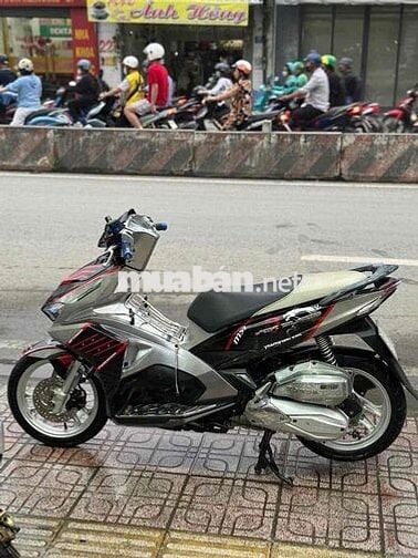 Thanh lý HonDa Airblade 2017