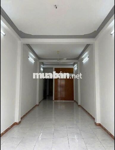 3.5x24 (nở hậu 7m). Nhà 2 lầu mặt tiền Lò Siêu. 5PN 5WC có sân để xe