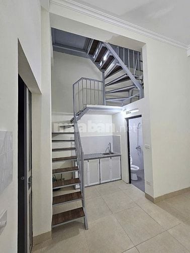 Cho thuê nhà ở hộ gia đình tại ngách 141/99 Định Công Hạ