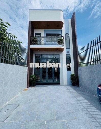 Cần bán nhà lầu mặt tiền Sổ riêng thổ cư Kp6 Trảng Dài