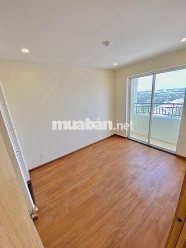 Bán nhanh căn 62m2 2pn2wc nội thất dính tường giá 2,38 tỷ