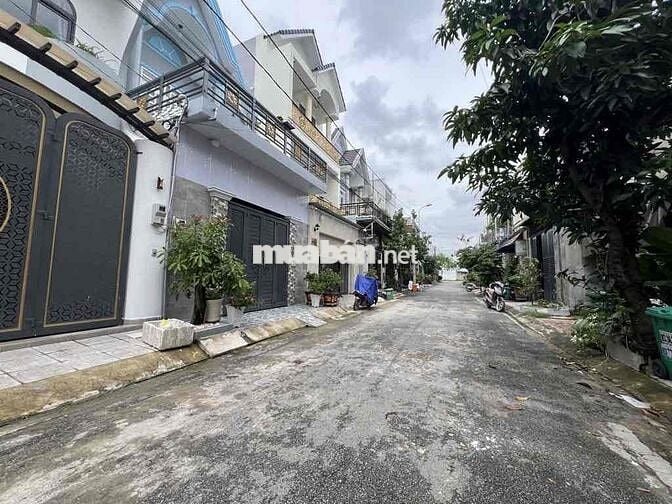 LÔ ĐẤT THỔ CƯ ĐẸP ĐƯỜNG 8M GẦN PHAN VĂN HỚN BÀ ĐIỂM GIÁ TỐT