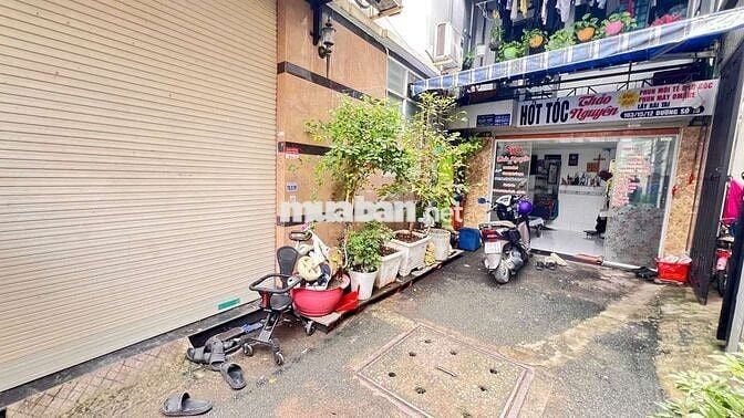 Bán nhà 36m2, trệt 2 lầu 4PN, đường 18, cv Làng Hoa- Gò Vấp 4.35 tỷ