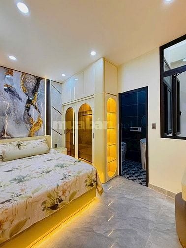 hoa hồng 150 triệu gửi ace bán giúp- nhà đẹp p15 tân bình