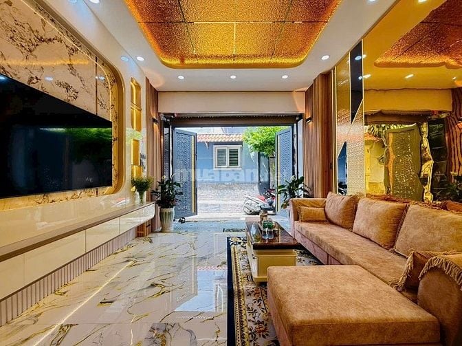 hoa hồng 150 triệu gửi ace bán giúp- nhà đẹp p15 tân bình