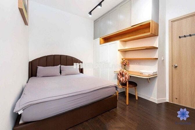 Bán căn hộ 70m2. 2 phòng ngủ. chung cư Golden Mansion. gần sân bay TSN