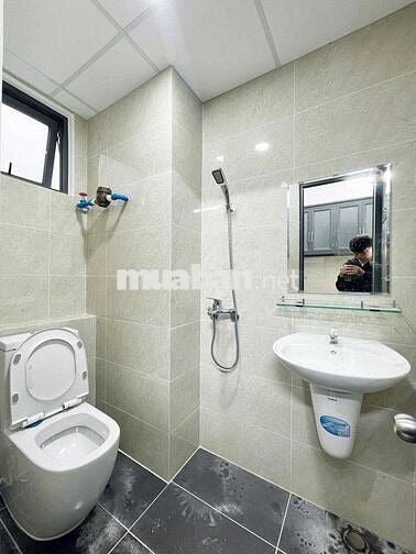 DUPLEX GÁC CAO BAN CÔNG MỚI XAY NGAY TRUNG TÂM GÒ VẤP