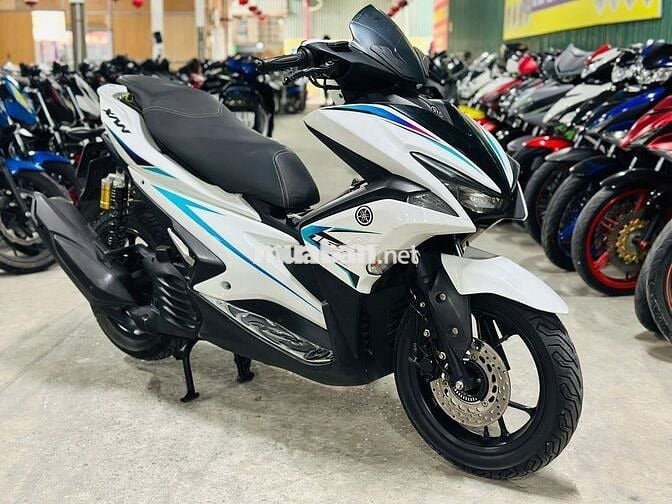 XE MÁYTHANH TÙNG_NVX 125 TRẮNG XÁM MÁY ZIN KHỎE