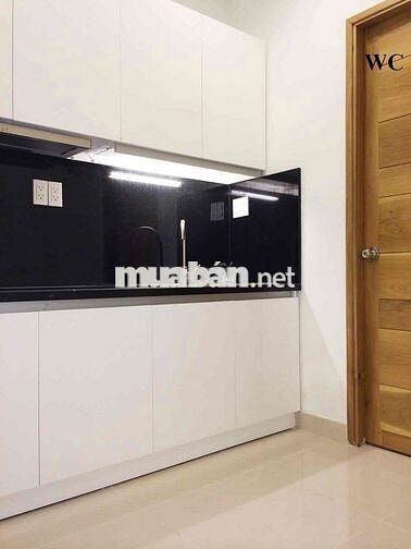 Cho thuê nhà trệt, trung tâm quận 1, gần chợ Tân Định