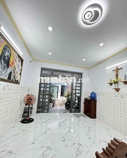 4 tỷ 65- Bán nhà về ở ngay Bình Tân, TKTQ, 2 tầng đúc BTCT- Sổ riêng