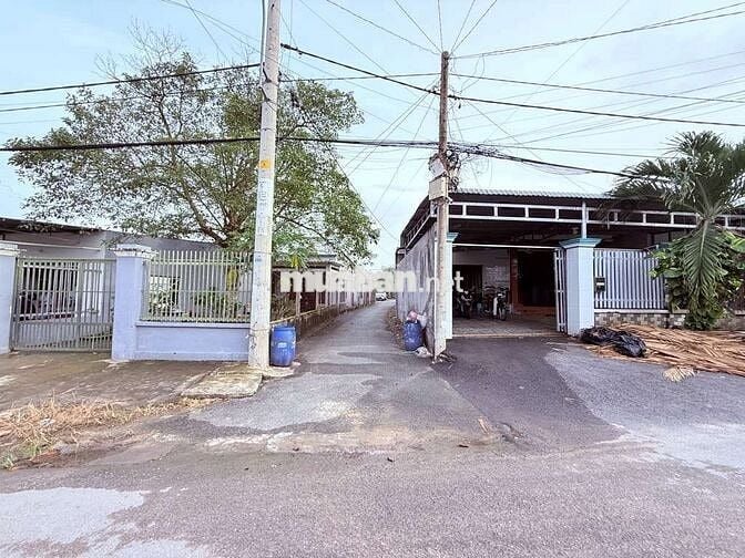 BÁN ĐẤT MT GIÁ RẺ DT 280M2 TÂN THẠNH ĐÔNG-CỦ CHI-NHỈNH 10 TRIỆU/M2