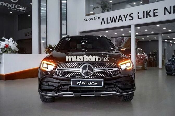 Mercedes GLC300 4Matic bản update V1 2022