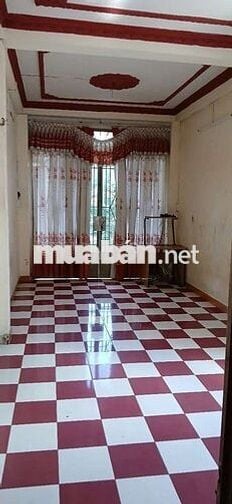 Cho thuê 1 tầng 45m2 nhà mặt tiền q6 đương Phan Văn Khỏe