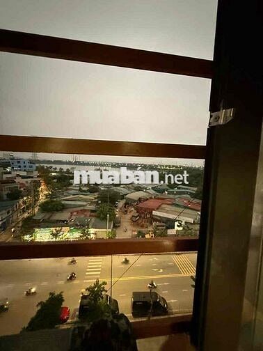 Lô góc chung cư Đồng Tầu nhà đẹp 2 thoáng  2PN sổ CC 60m T7 giá 4 tỷ c