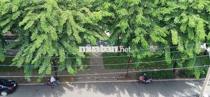 Cho thuê 1 tầng 45m2 nhà mặt tiền q6 đương Phan Văn Khỏe