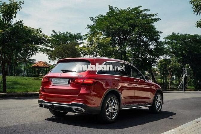 Mercedes GLC300 4Matic 2019, Bank 90%