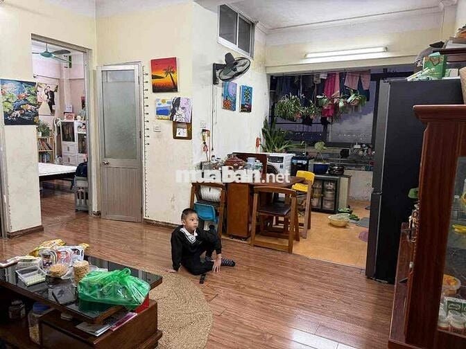 Lô góc chung cư Đồng Tầu nhà đẹp 2 thoáng  2PN sổ CC 60m T7 giá 4 tỷ c