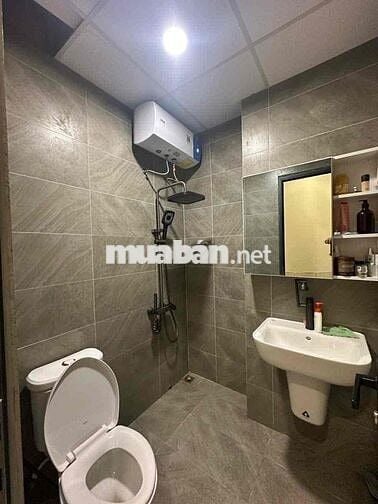 Căn hộ full nội thất cao cấp đã sửa chữa thành 3pn