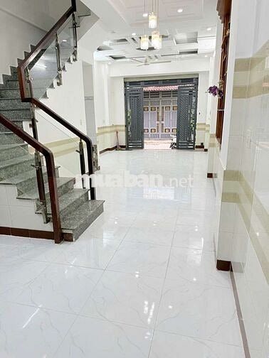 4,2x13m 2 lầu 4pn 4wc hẻm 6m thông ht13 gần chợ kcn hiệp Thành