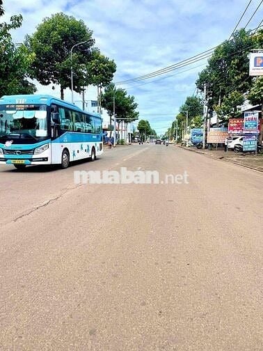 Nhà phố trong trung Long Khánh giá chỉ 600tr