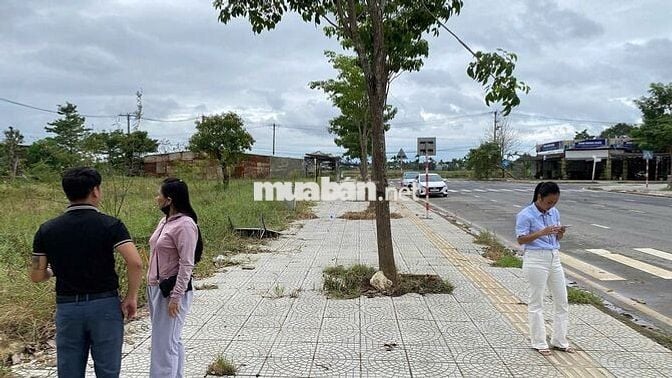 Bán đất Đà Nẵng mặt tiền đường lớn gần bệnh viện siêu thị