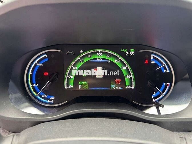 Toyota Innova Cross HEV 2.0 CVT - 22000 Km