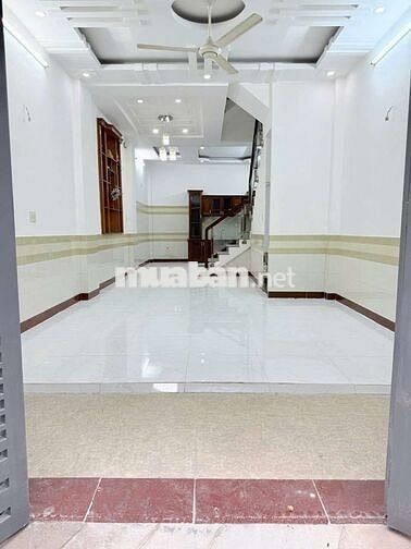 4,2x13m 2 lầu 4pn 4wc hẻm 6m thông ht13 gần chợ kcn hiệp Thành