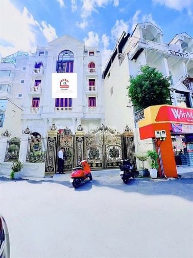 Cho thuê Nhà mặt tiền Nguyễn Đình Chính, Phường 11, Q.Phú Nhuận