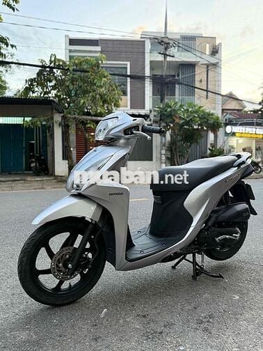 Vision 2016 Bạc Poscher B.số 43 Góp trả trước 4tr