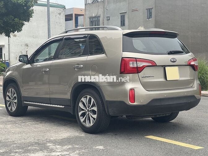Kia Sorento GAT 2016 máy xăng số tự động
