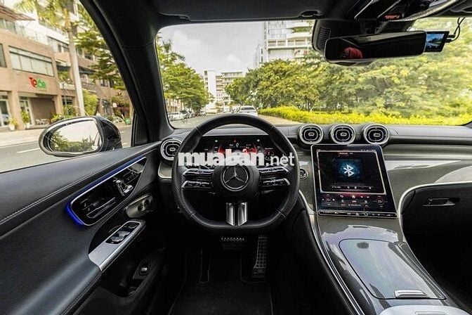 Mercedes GLC300 AMG Model 2024 All new Siêu lướt