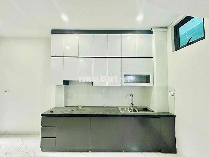 BÁN NHÀ RIÊNG NHỔN - 33M2 - Ô TÔ ĐỖ CỔNG - 4,5 TỶ