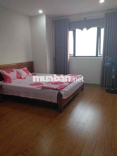 Cần bán gấp căn hộ cccc khu N01-T3 ngd dt 127m2, 3ngủ, 1 thờ, 2vs