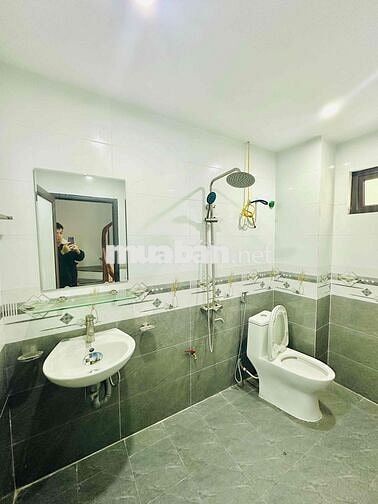 BÁN NHÀ RIÊNG NHỔN - 33M2 - Ô TÔ ĐỖ CỔNG - 4,5 TỶ