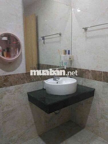 Cần bán gấp căn hộ cccc khu N01-T3 ngd dt 127m2, 3ngủ, 1 thờ, 2vs