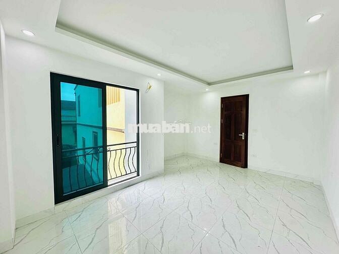 BÁN NHÀ RIÊNG NHỔN - 33M2 - Ô TÔ ĐỖ CỔNG - 4,5 TỶ