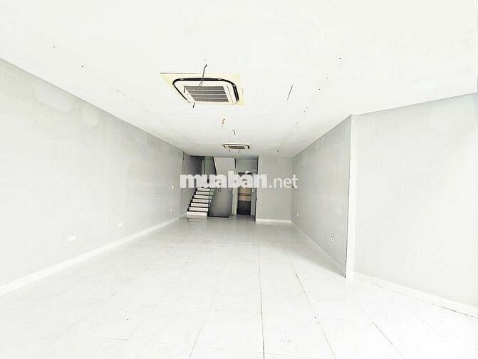 Cho thuê văn phòng 65m², 11tr tại Tố Hữu - Lê Văn lương, Thanh Xuân