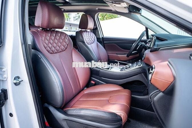 Hyundai Santa Fe 2024 2.5 Xăng - 20000 km