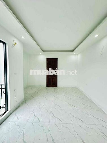 BÁN NHÀ RIÊNG NHỔN - 33M2 - Ô TÔ ĐỖ CỔNG - 4,5 TỶ