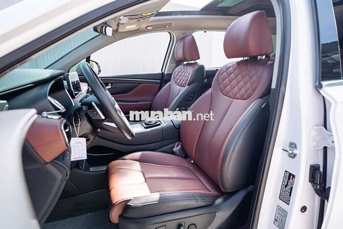 Hyundai Santa Fe 2024 2.5 Xăng - 20000 km